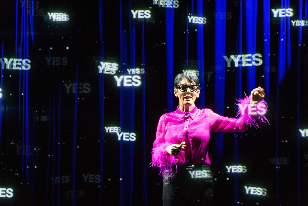 Immersive Keynote, Holo Presentation, Sylvie di Giusto,: how do you bring an immersive keynote to your event