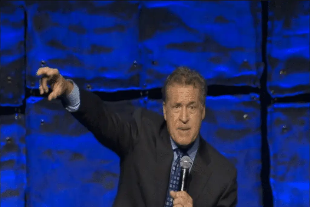 Best Motivational Speaker in the World: the unspoken artistry of stagecraft